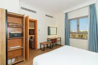 Hasanah Suites