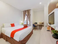RedDoorz Premium Near Ragunan Zoo 2 拉古南動物園附近的飯店