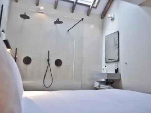 Apartments & Suites Buren