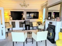 Sunnycroft Private Hotel