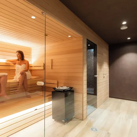 Golden Tree Hotel