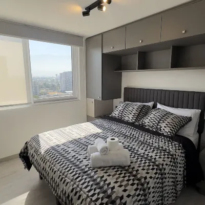 Oceana Suites Ñuñoa 中央 拉斯托雷斯附近的飯店