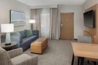 Embassy Suites by Hilton Lexington/UK Coldstream - parking