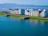 Ocean View - 2 Bedroom Apt - Llanelli - 2-Star