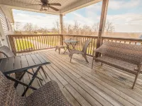 Scenic Getaway Near Bardstown & Bourbon Trail - Pet Friendly, Game Room, Deck