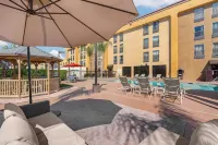 베스트 웨스턴 플러스 프레스노 에어포트 호텔