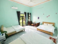 Đam me Homestay Hotels in B'Lao