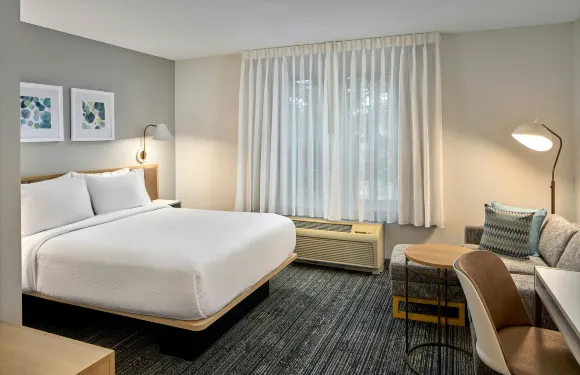 鮑威時尚購物中心TownePlace Suites酒店