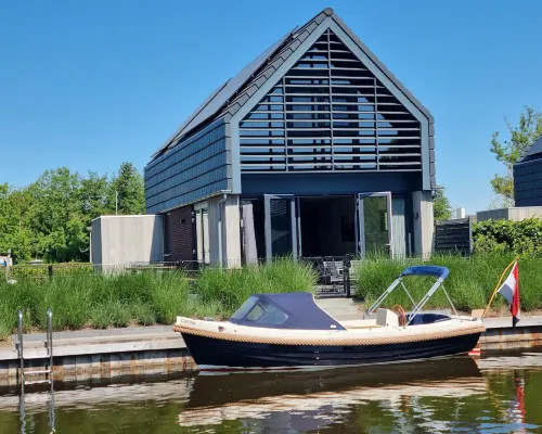Eco-Villa at the Slotermeer Hotels in Balk