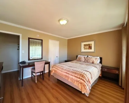 Royal Inn and Suites Hotels in Hemet