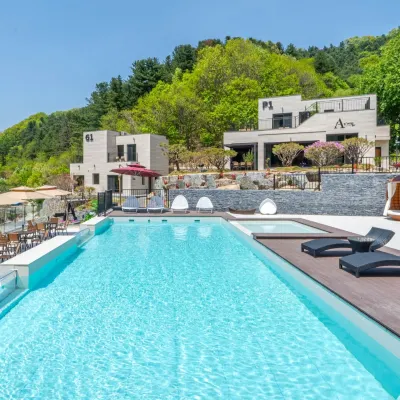 Gapyeong Diepel Pool Villa Hotels near Cosmopia Observatory