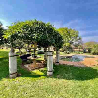 Antelope Farm Events Hotel Exterior