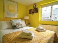 The Lion Hotel Hotels in Welshpool