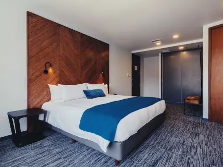 Atix Hotel