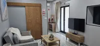 Charming 1-Bedroom Apartment with Ocean Views in Calheta
