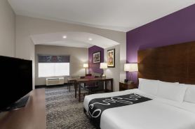 La Quinta Inn & Suites by Wyndham Baton Rouge Denham Springs