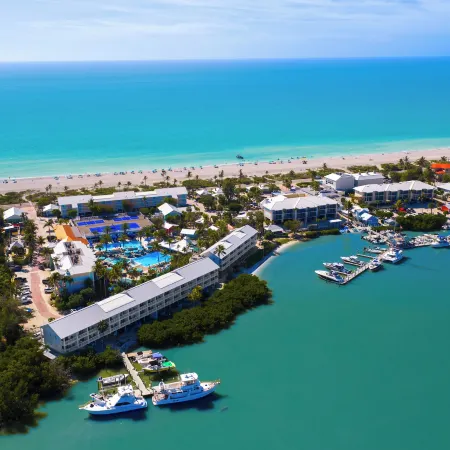 Tween Waters Island Resort & Spa