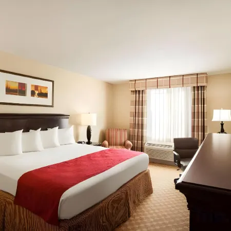 Country Inn & Suites by Radisson, Milwaukee West (Brookfield), WI