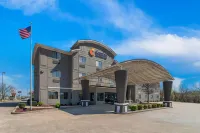 Comfort Inn & Suites Atoka - bars