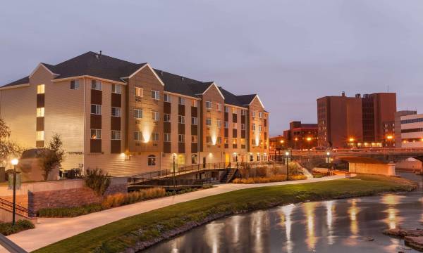 Country Inn & Suites by Radisson, Sioux Falls, SD