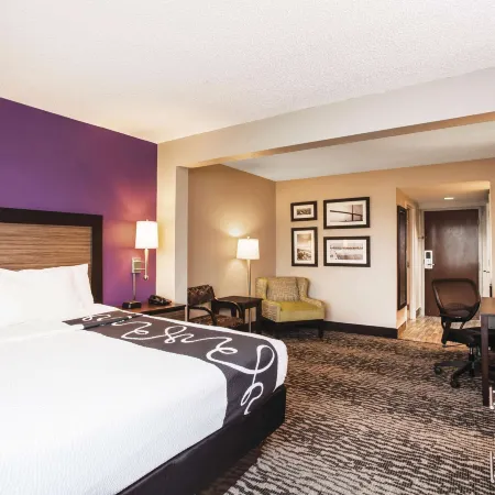Comfort Inn & Suites Clearwater South