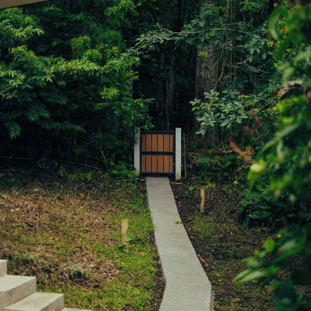 Matahom Forest House by Araw Residences
