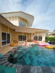 Villa De Won Bangsaen - สระว่ายน้ำส่วนตัว