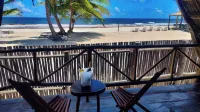 Hotel Boutique Sylvie - Airport Shuttle