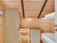 "Maritha" - 950m from the Sea - Homestays
