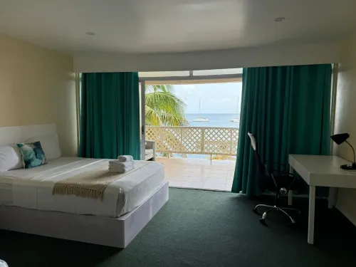 Point Bay Resort - 3 étoiles