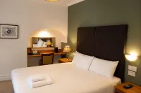 Wakefield Limes Lodge - Bãi đậu xe