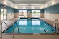 Holiday Inn Express & Suites LEXINGTON SOUTH by IHG - С бассейном