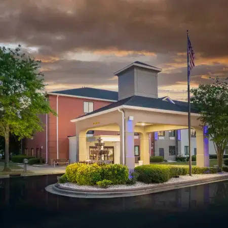 Holiday Inn Express CLAYTON (SE RALEIGH) by IHG