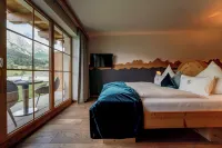 Hotel Riederalm - balcony