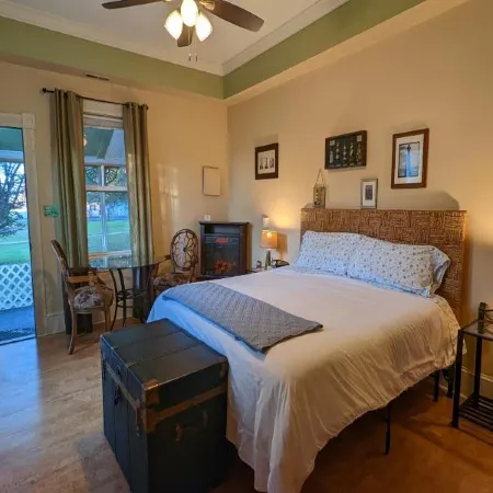 Garden and Sea Inn