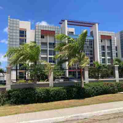3BR Luxury Penthouse Suite - Dream 36 Hotel Exterior