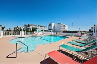 John Yancey Oceanfront Inn - Pools