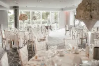 voco ST. DAVID'S CARDIFF by IHG - breakfast