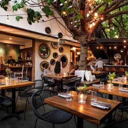 Paia Inn
