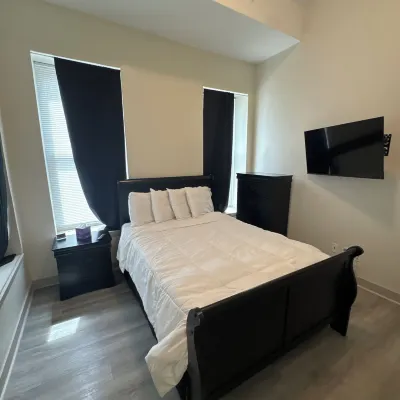 Hilliard Lofts Cleveland Downtown โรงแรมใกล้ทาวเวอร์ซิตี้เซ็นเตอร์