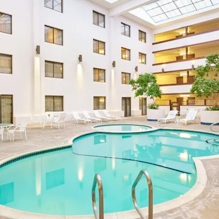 Four Points by Sheraton Bellingham Hotel & Conference Center