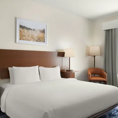 Fairfield Inn & Suites Chicago Naperville/Aurora
