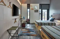 Moxy Columbus Short North - balcony