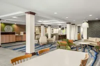 Fairfield Inn & Suites Marion - parking