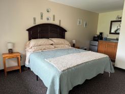 Bird Creek Motel