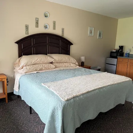 Bird Creek Motel