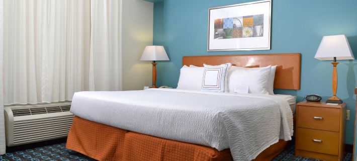 Fairfield Inn & Suites Effingham Отели в г. Эфингем