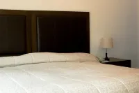 Calacoto Jacuzzi Suite in Prestigious Zona Sur - 2-Sterne