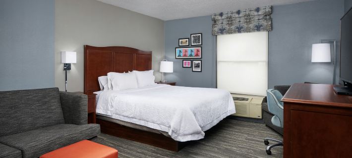 Hampton Inn Beaumont Hotels in Beaumont