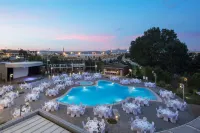 Sheraton Bursa Hotel - Pools